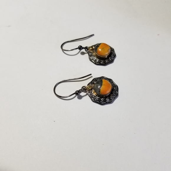 RAVISHING EARRINGS NWOT - Picture 5 of 7